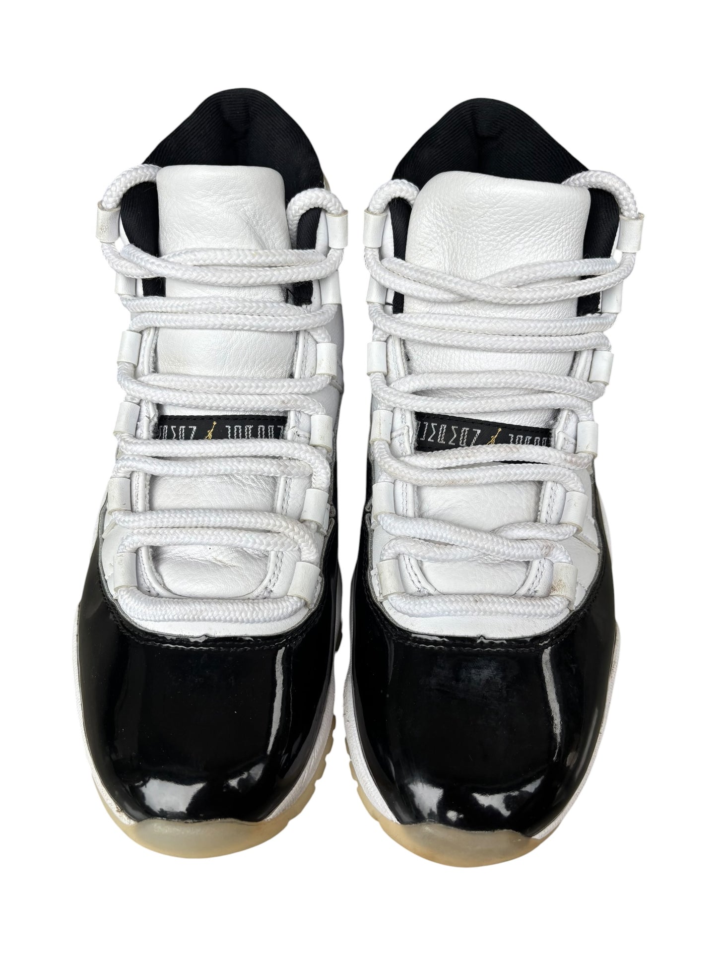 Jordan 11 Black/White