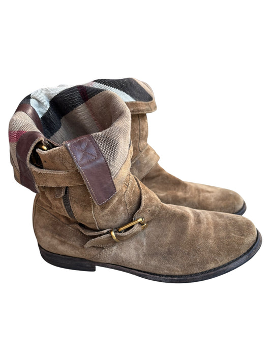 Burberry Boots